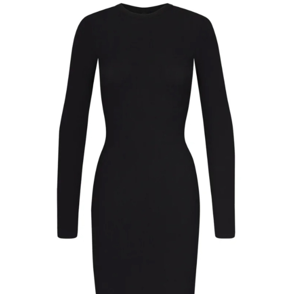 Skims crew neck black long sleeve maxi dress